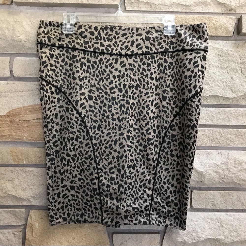 Forever 21 Plus Leopard Print Pencil Skirt XL